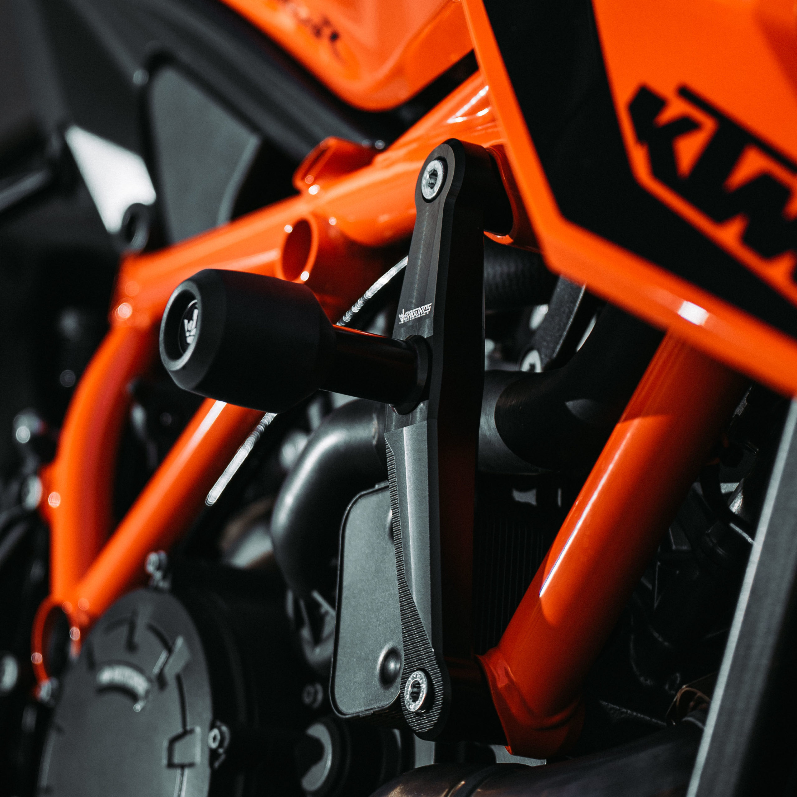 UltraSupplier Steel Engine Highway Crash Bar Guard Protector Protection Frame Slide for KTM Super Duke 1290 R GT Orange 
